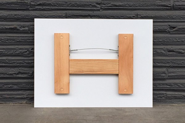 Step-by-Step Guide: Hanging Acrylic Wall Art